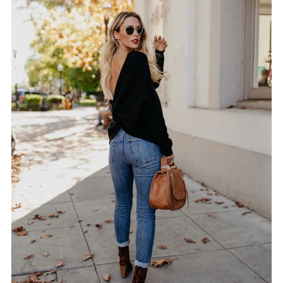 S. the Widow Sweaters - LENORA Twist Back Sweater in Classic Black